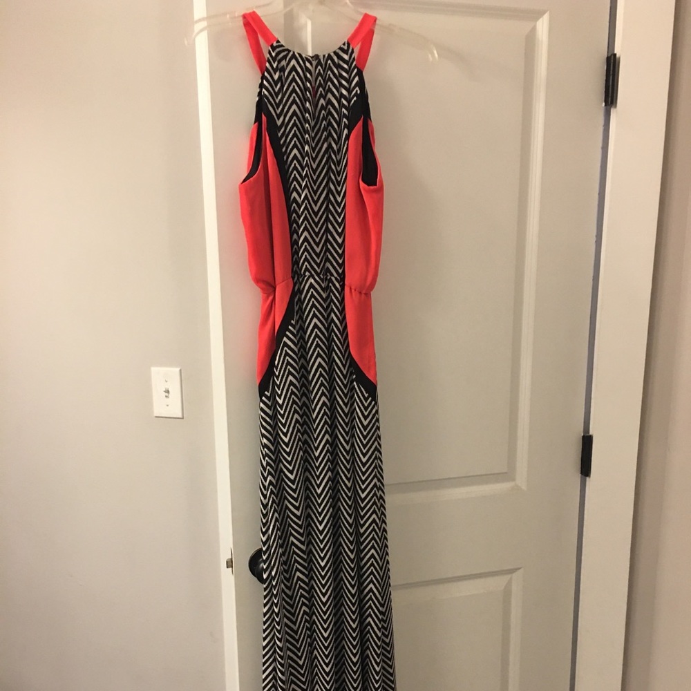 Formal/maxi - Picture 2 of 3